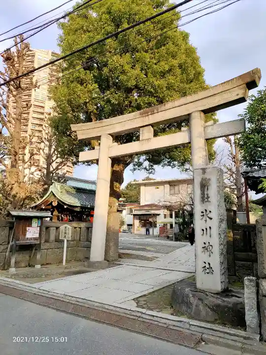 麻布氷川神社の鳥居