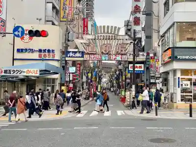 出世地蔵尊の周辺