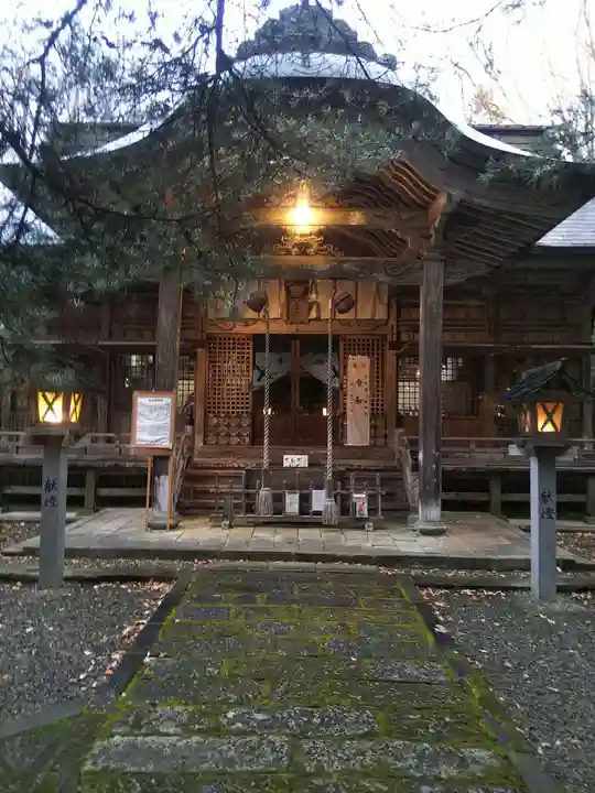 菅船神社の本殿・本堂