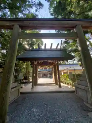 井伊谷宮の山門・神門