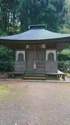 黒石寺の本殿・本堂