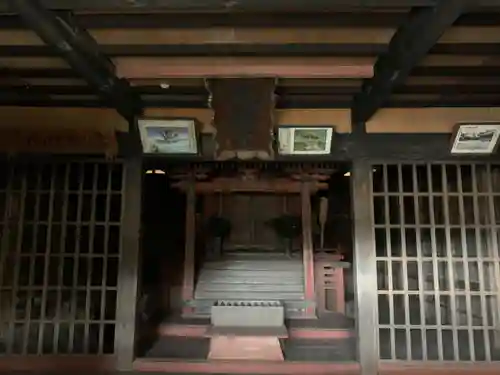 三嶋神社の本殿・本堂