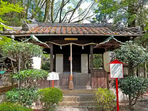 射楯兵主神社の末社