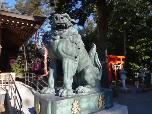 進雄神社の狛犬