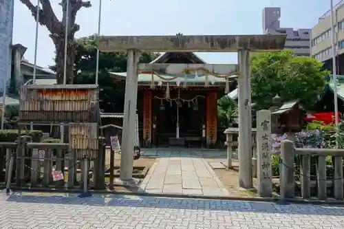 富士浅間神社の鳥居