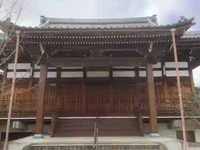 光照寺の本殿・本堂