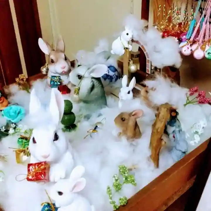 彌彦神社 (伊夜日子神社)の像