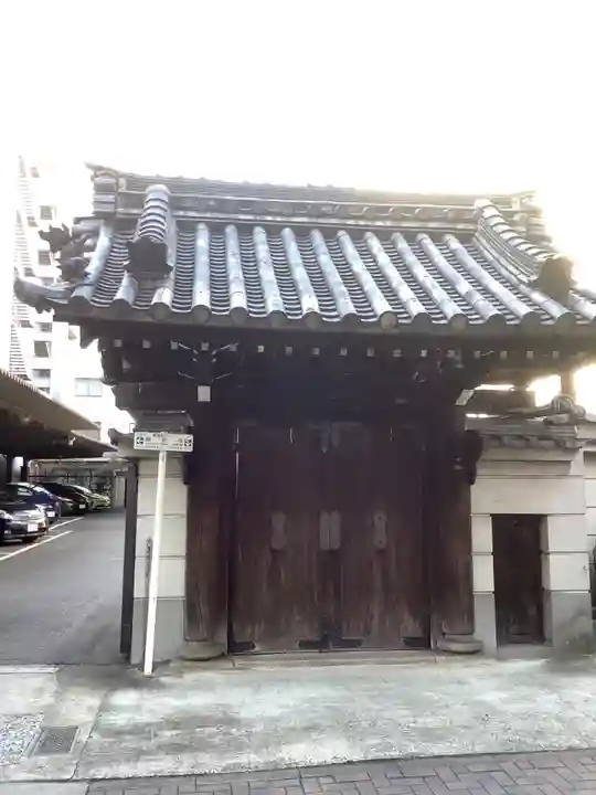 聞安寺の山門・神門