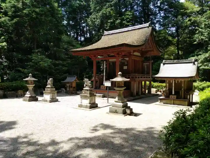 苗村神社の本殿・本堂