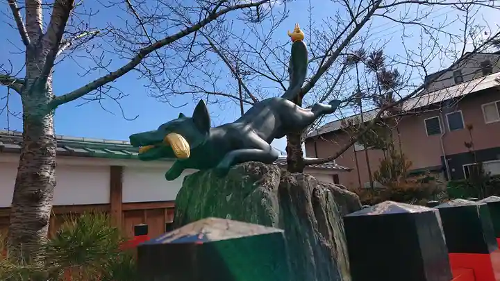 伏見稲荷大社(京都府)