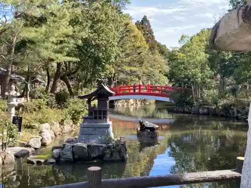 伊弉諾神宮の庭園