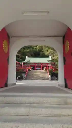 赤間神宮の山門・神門