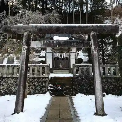 御嶽山神社の鳥居