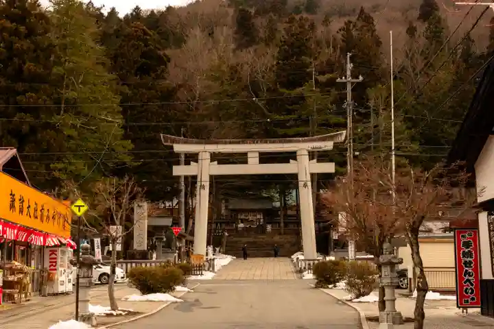 諏訪大社(長野県)