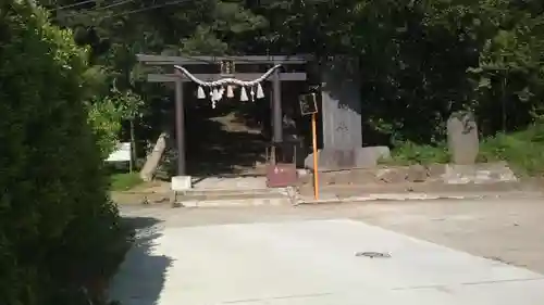 坂戸神社の鳥居