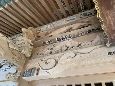 海南刀切神社の芸術