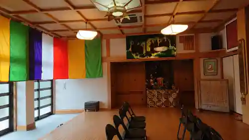 西方山極楽寺の本殿・本堂