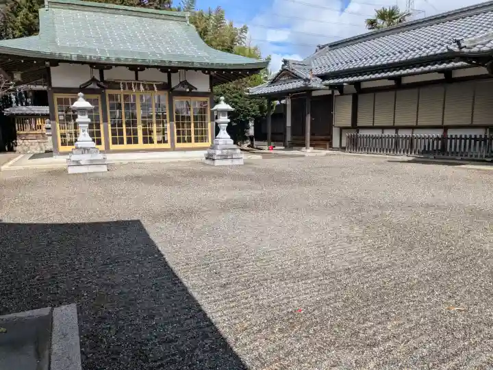 八坂神社の{uncategorized: "未分類", other: "その他", undefined: "問題あり", building: "その他建物", grave: "お墓", sacred_gate: "鳥居", guardian: "狛犬", statue: "像", buddha: "仏像", history: "歴史", nature: "自然", garden: "庭園", animal: "動物", pagoda: "塔", temizu: "手水舎", mountain_gate: "山門・神門", sanctuary: "本殿・本堂", subordinate: "末社・摂社", art: "芸術", scenery: "景色", jizo: "地蔵", ema: "絵馬", goshuin: "御朱印", omikuji: "おみくじ", items: "授与品その他", amulet: "お守り", goshuincho: "御朱印帳", eats: "食事", festival: "お祭り", votive_dance: "神楽", shichigosan: "七五三参", wedding: "結婚式", experience: "体験その他", initially: "初詣", around: "周辺", anti_infection: "感染症対策"}
