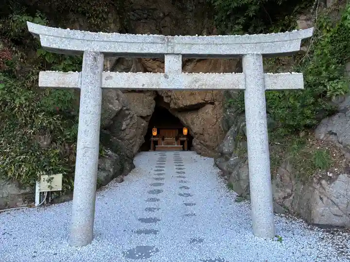 安乎岩戸信龍神社 (安乎八幡神社 摂社)(兵庫県)