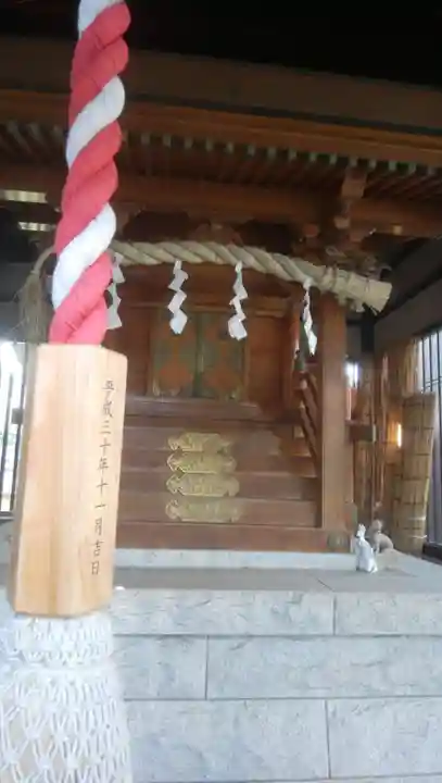 稲荷神社・大鷲神社の本殿・本堂