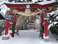 沖館稲荷神社の鳥居