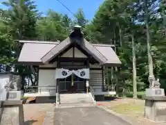 中札内神社の本殿