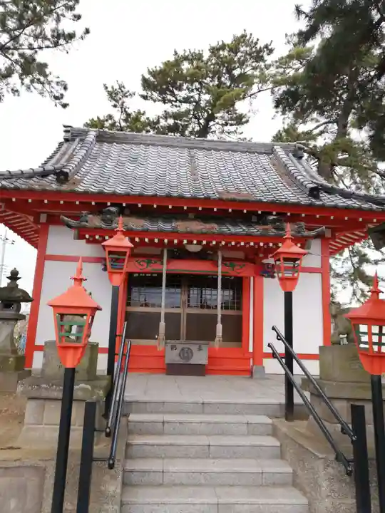 稲荷神社の本殿・本堂