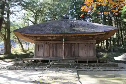 高藏寺の本殿・本堂