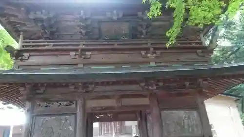 霊山寺の山門・神門