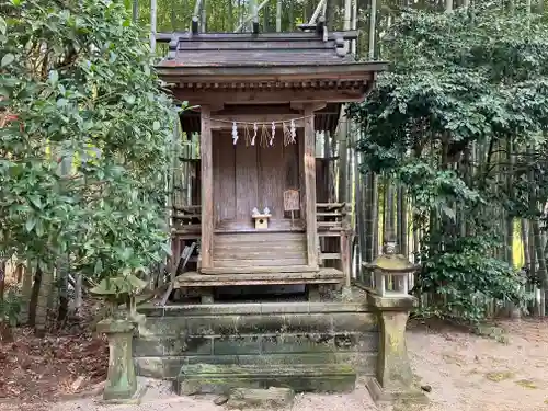 六殿神社の末社