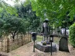 星谷寺の像