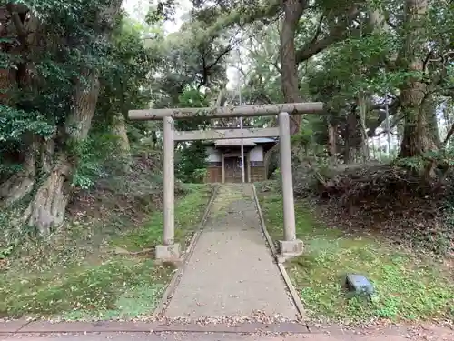 天皇神社の鳥居