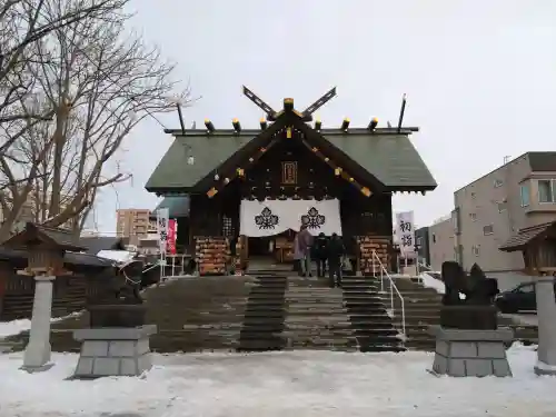 札幌諏訪神社の本殿・本堂