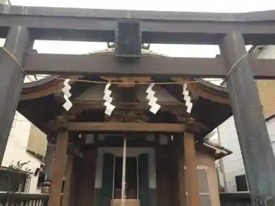 古新宿龍宮神社の鳥居