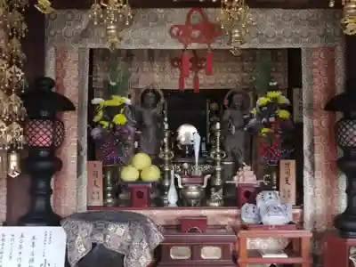 小山寺の本殿・本堂