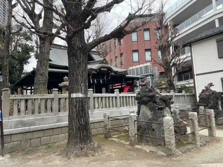 橋戸稲荷神社の{uncategorized: "未分類", other: "その他", undefined: "問題あり", building: "その他建物", grave: "お墓", sacred_gate: "鳥居", guardian: "狛犬", statue: "像", buddha: "仏像", history: "歴史", nature: "自然", garden: "庭園", animal: "動物", pagoda: "塔", temizu: "手水舎", mountain_gate: "山門・神門", sanctuary: "本殿・本堂", subordinate: "末社・摂社", art: "芸術", scenery: "景色", jizo: "地蔵", ema: "絵馬", goshuin: "御朱印", omikuji: "おみくじ", items: "授与品その他", amulet: "お守り", goshuincho: "御朱印帳", eats: "食事", festival: "お祭り", votive_dance: "神楽", shichigosan: "七五三参", wedding: "結婚式", experience: "体験その他", initially: "初詣", around: "周辺", anti_infection: "感染症対策"}