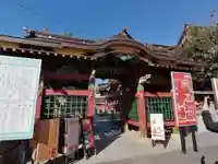大杉神社の山門・神門