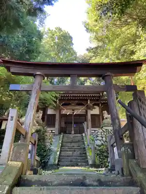 小山田白山神社の鳥居