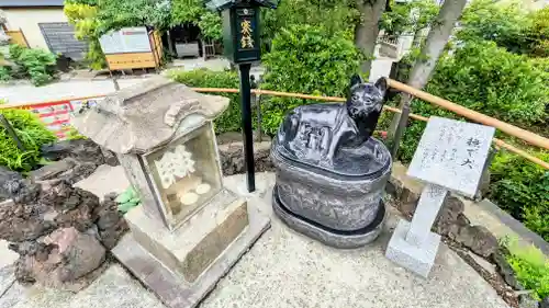 鎮守氷川神社の末社