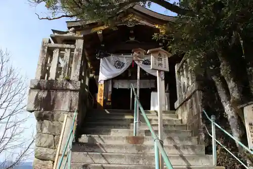 阿賀神社の本殿・本堂