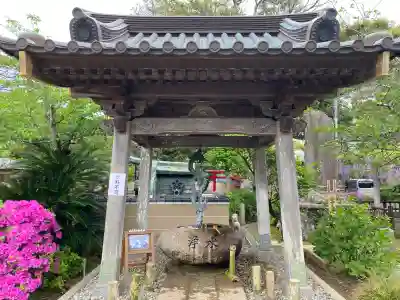 妙福寺の{uncategorized: "未分類", other: "その他", undefined: "問題あり", building: "その他建物", grave: "お墓", sacred_gate: "鳥居", guardian: "狛犬", statue: "像", buddha: "仏像", history: "歴史", nature: "自然", garden: "庭園", animal: "動物", pagoda: "塔", temizu: "手水舎", mountain_gate: "山門・神門", sanctuary: "本殿・本堂", subordinate: "末社・摂社", art: "芸術", scenery: "景色", jizo: "地蔵", ema: "絵馬", goshuin: "御朱印", omikuji: "おみくじ", items: "授与品その他", amulet: "お守り", goshuincho: "御朱印帳", eats: "食事", festival: "お祭り", votive_dance: "神楽", shichigosan: "七五三参", wedding: "結婚式", experience: "体験その他", initially: "初詣", around: "周辺", anti_infection: "感染症対策"}