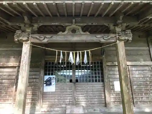 鵜羽神社の本殿・本堂