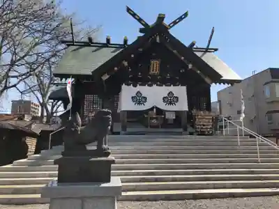 札幌諏訪神社の本殿・本堂