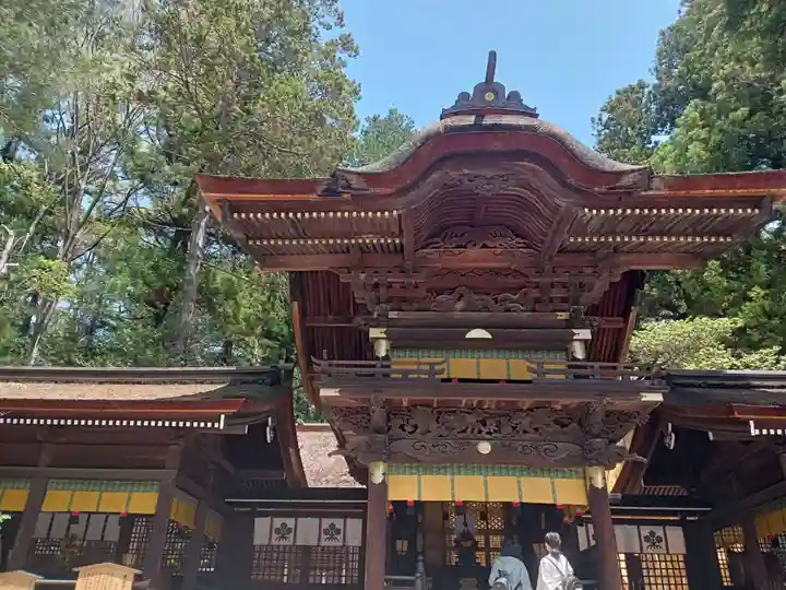 諏訪大社下社秋宮(長野県)