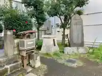 板橋寿徳寺新撰組墓所(近藤勇墓所)の{uncategorized: "未分類", other: "その他", undefined: "問題あり", building: "その他建物", grave: "お墓", sacred_gate: "鳥居", guardian: "狛犬", statue: "像", buddha: "仏像", history: "歴史", nature: "自然", garden: "庭園", animal: "動物", pagoda: "塔", temizu: "手水舎", mountain_gate: "山門・神門", sanctuary: "本殿・本堂", subordinate: "末社・摂社", art: "芸術", scenery: "景色", jizo: "地蔵", ema: "絵馬", goshuin: "御朱印", omikuji: "おみくじ", items: "授与品その他", amulet: "お守り", goshuincho: "御朱印帳", eats: "食事", festival: "お祭り", votive_dance: "神楽", shichigosan: "七五三参", wedding: "結婚式", experience: "体験その他", initially: "初詣", around: "周辺", anti_infection: "感染症対策"}