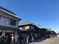 雪塚稲荷神社の周辺