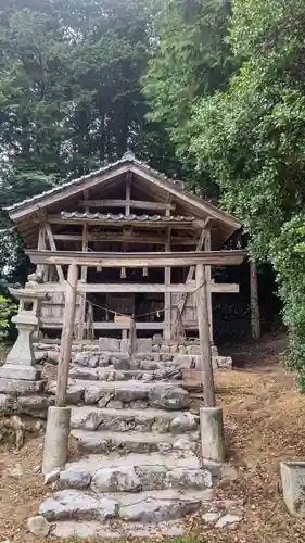 井戸鐘乳穴神社(岡山県)
