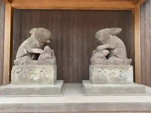 調神社の狛犬