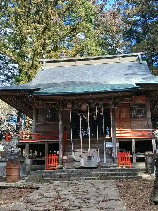 熊野神社の{uncategorized: "未分類", other: "その他", undefined: "問題あり", building: "その他建物", grave: "お墓", sacred_gate: "鳥居", guardian: "狛犬", statue: "像", buddha: "仏像", history: "歴史", nature: "自然", garden: "庭園", animal: "動物", pagoda: "塔", temizu: "手水舎", mountain_gate: "山門・神門", sanctuary: "本殿・本堂", subordinate: "末社・摂社", art: "芸術", scenery: "景色", jizo: "地蔵", ema: "絵馬", goshuin: "御朱印", omikuji: "おみくじ", items: "授与品その他", amulet: "お守り", goshuincho: "御朱印帳", eats: "食事", festival: "お祭り", votive_dance: "神楽", shichigosan: "七五三参", wedding: "結婚式", experience: "体験その他", initially: "初詣", around: "周辺", anti_infection: "感染症対策"}