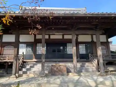 光照寺の本殿・本堂
